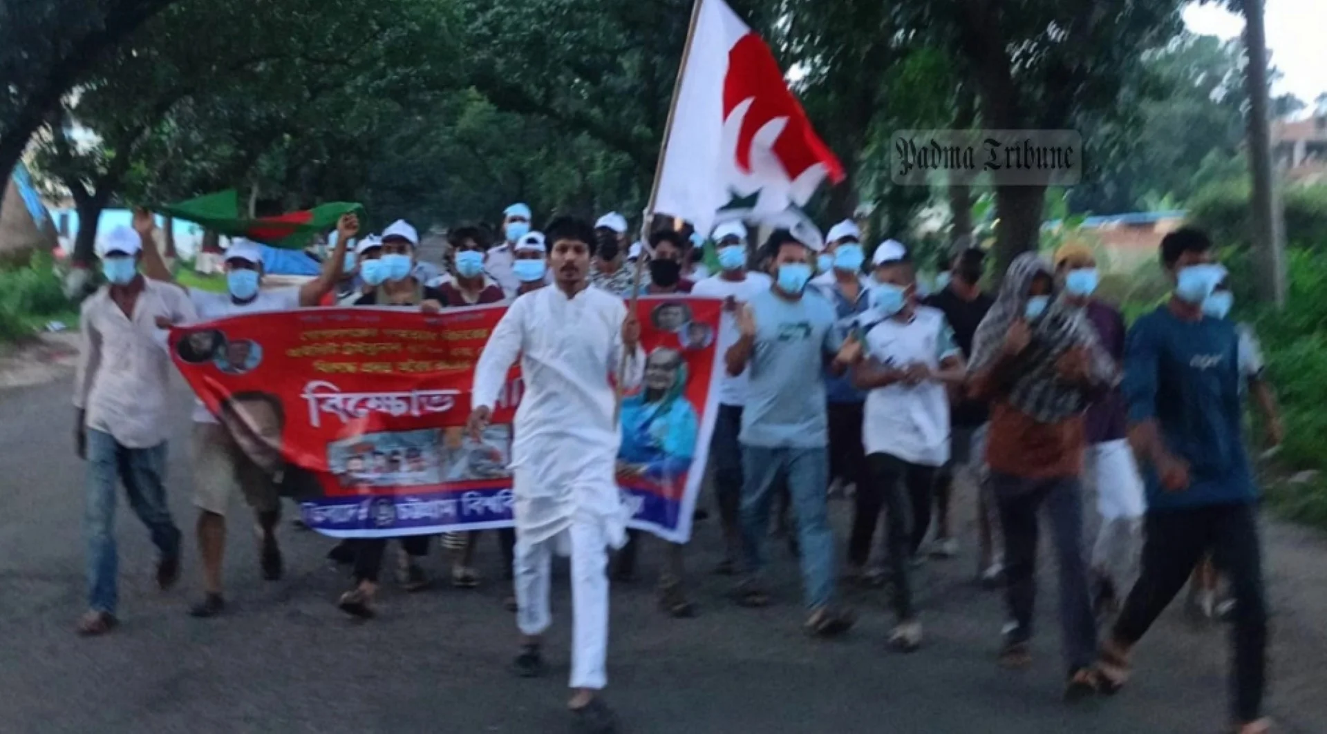 চবি ক্যাম্পাসে ছাত্রলীগের ঝটিকা মিছিল