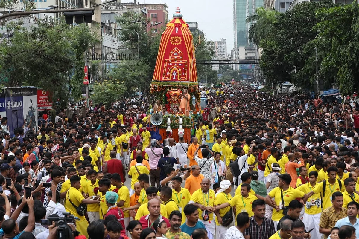 উৎসবমুখর পরিবেশে রথযাত্রা, ভক্তদের ঢল